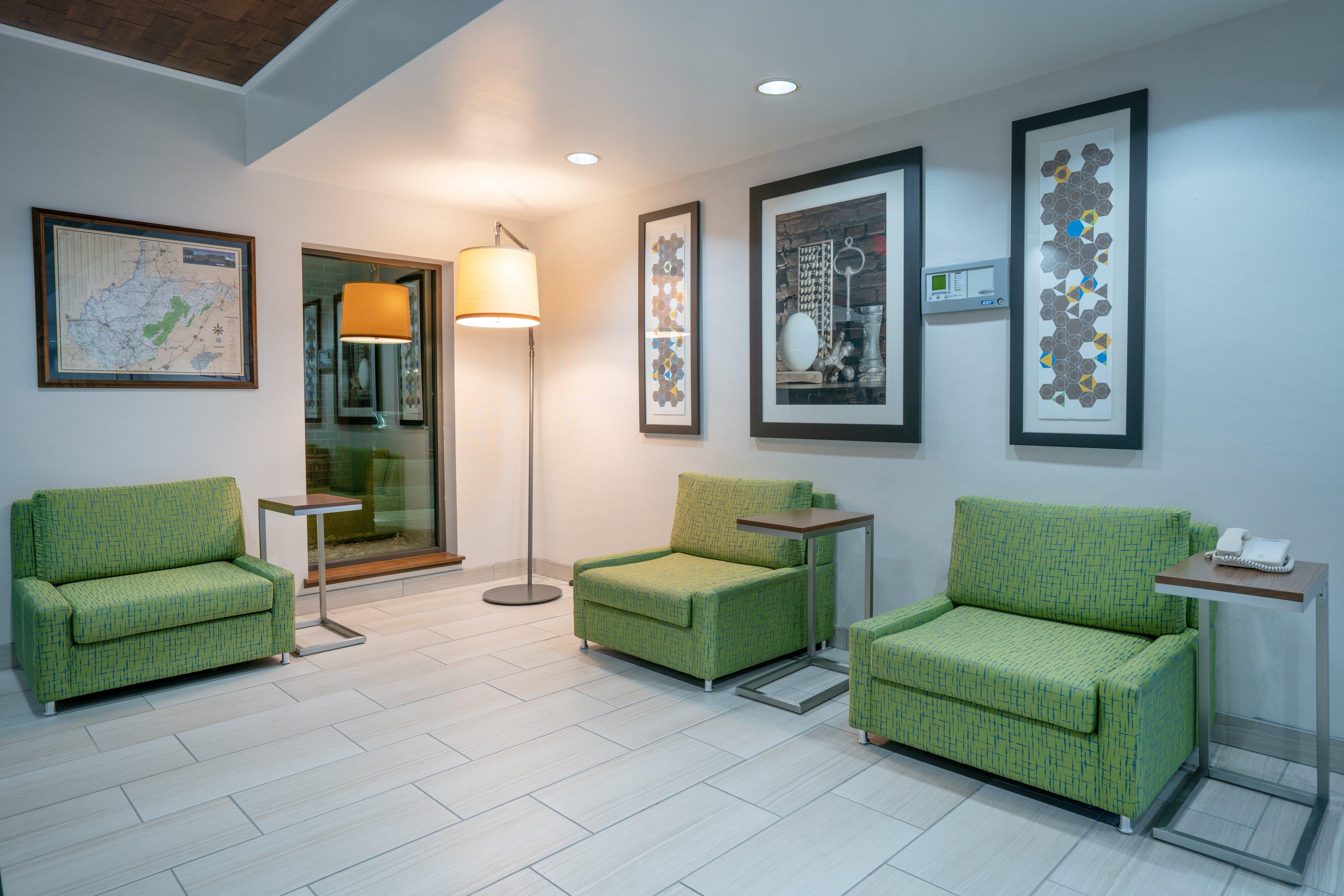 Holiday Inn Express Hotel & Suites Elkins By Ihg Exterior photo