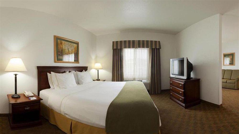 Holiday Inn Express Hotel & Suites Elkins By Ihg Exterior photo