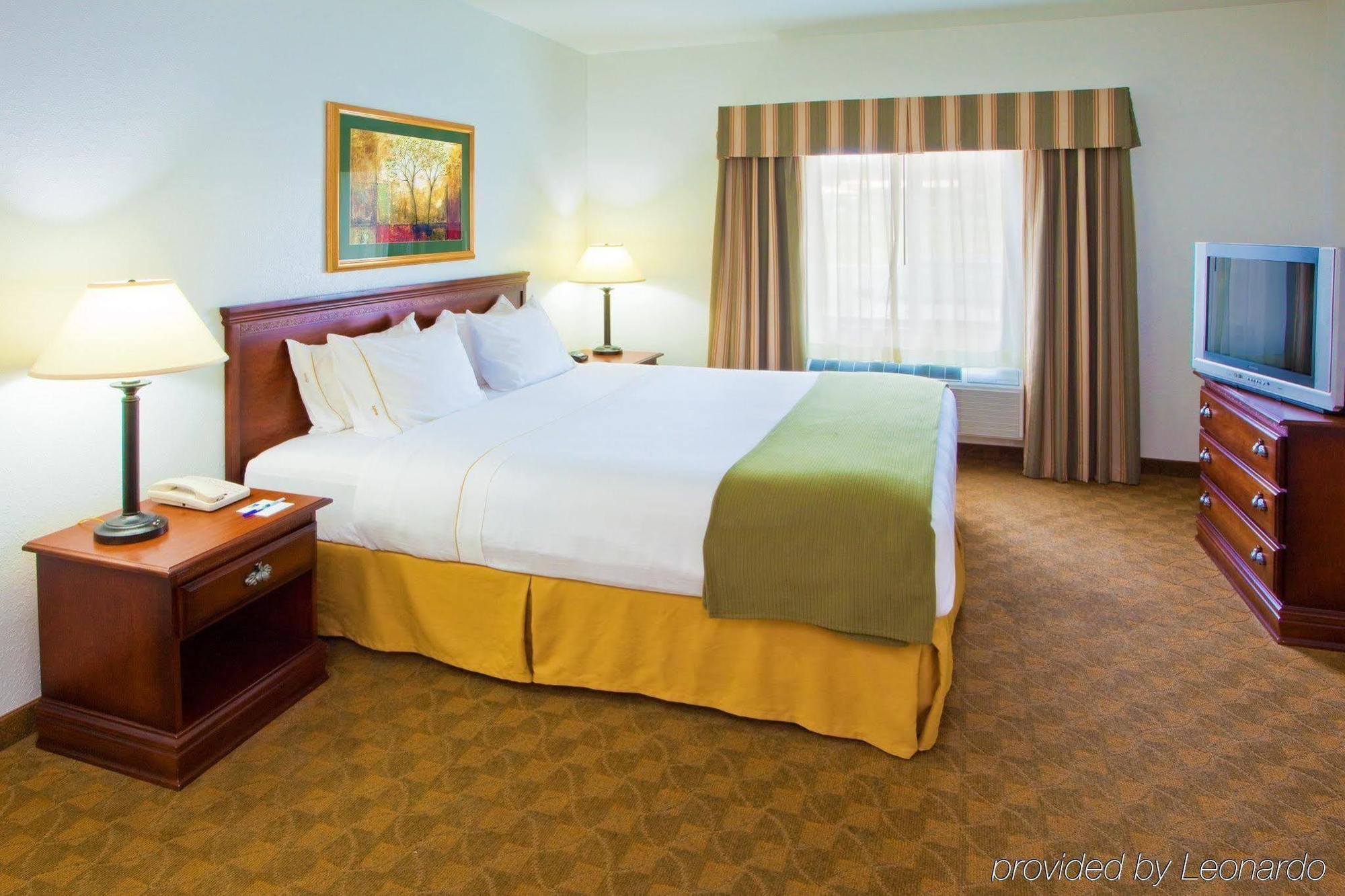 Holiday Inn Express Hotel & Suites Elkins By Ihg Exterior photo